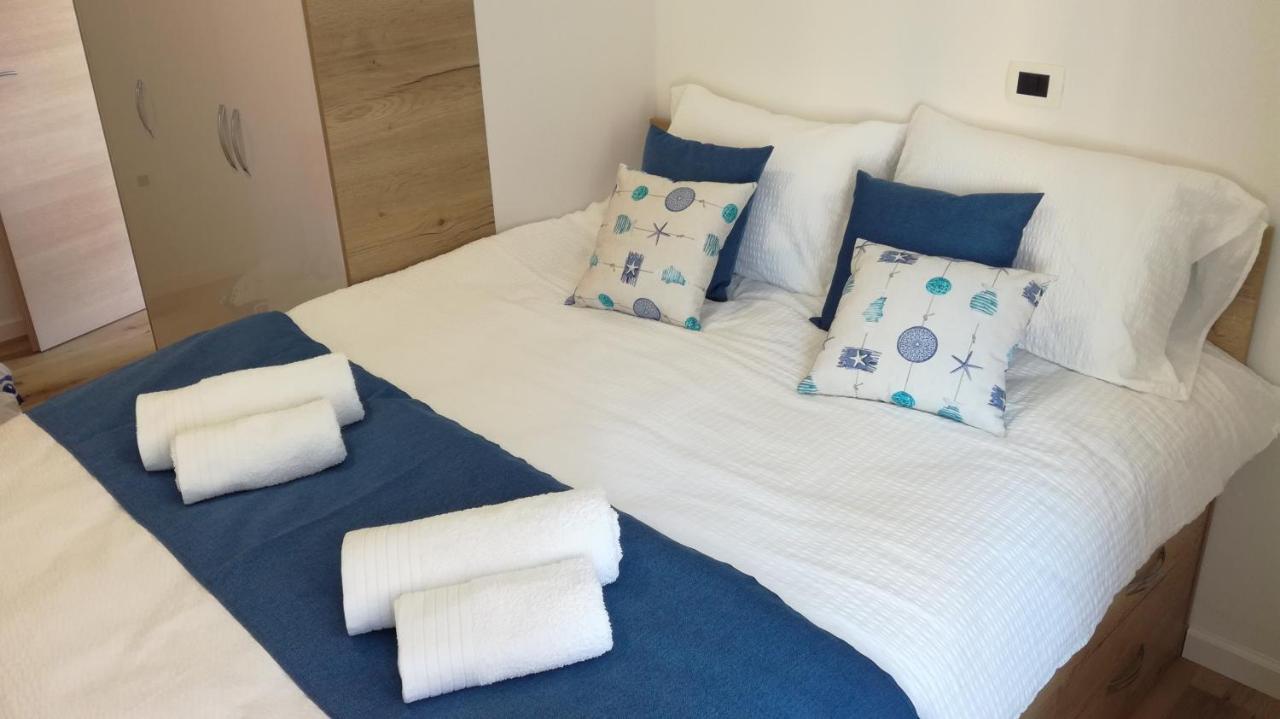 Apartmaji Apollonio Izola Eksteriør billede